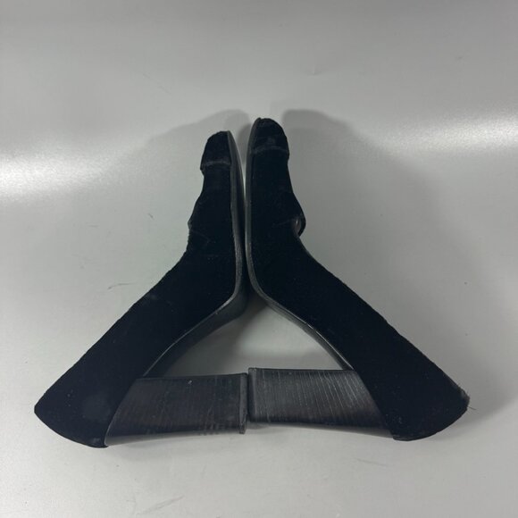 Prada Pointed Toe Black Velvet High Heel Pumps, Size 36.5 - Picture 9 of 16